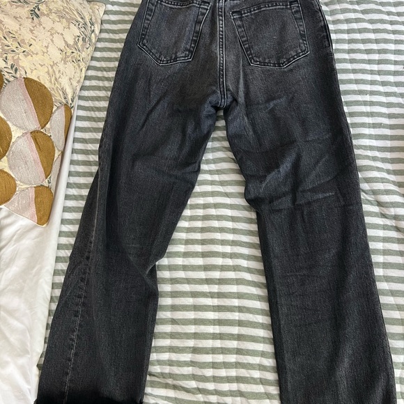 Abercrombie 90’s Straight Ultra High Rise - Picture 2 of 4